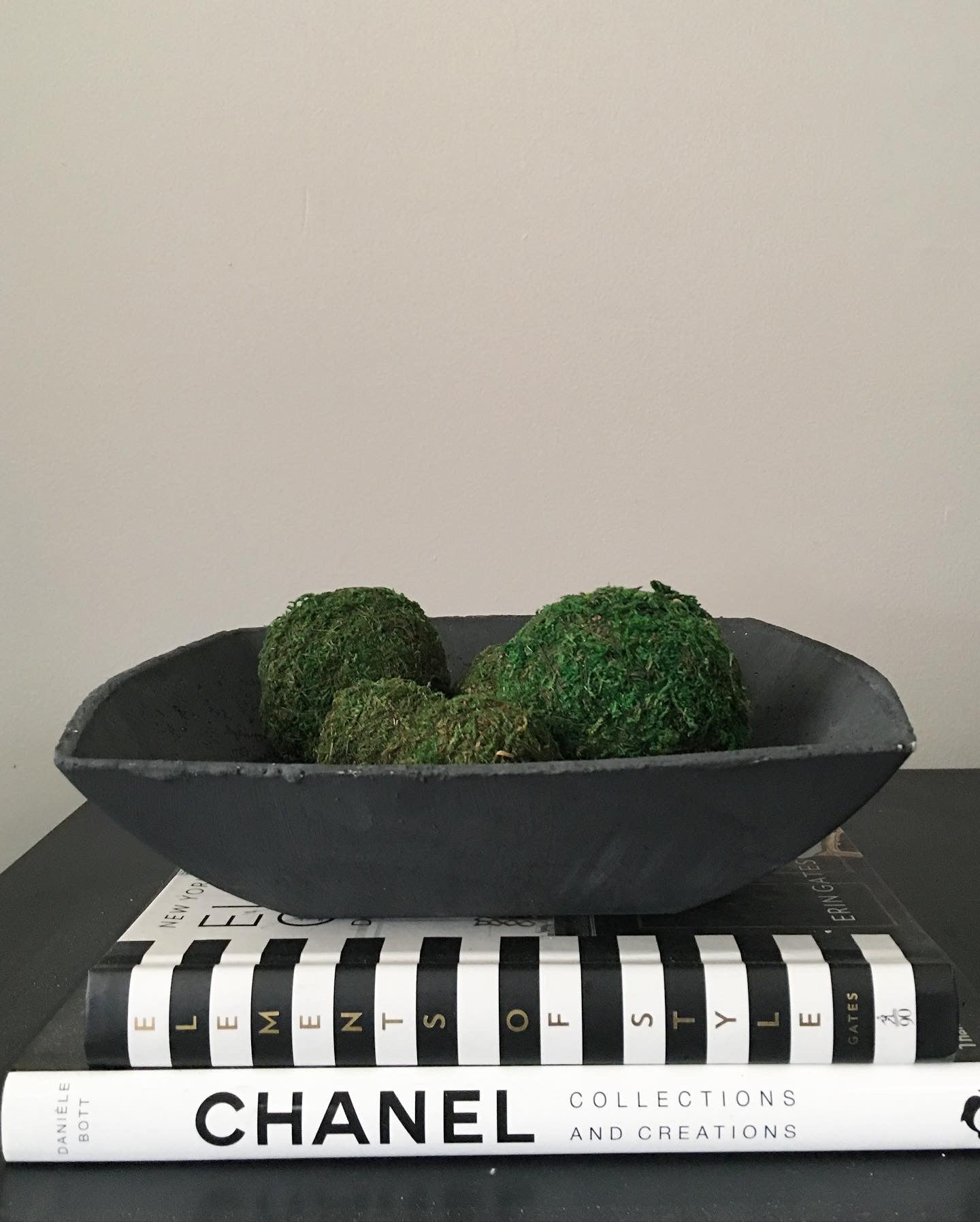 Square Concrete Decorative Bowl - Pre Order image 1