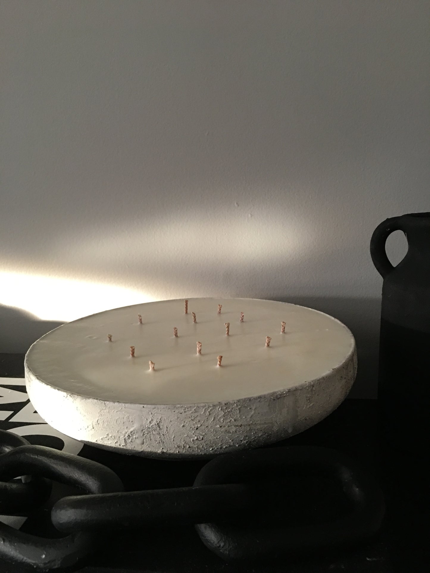 14 wick Textured Bowl Candle - Pre Order image 5