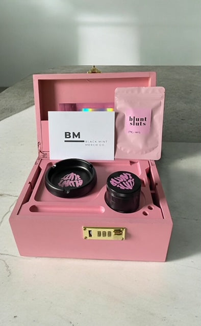 Black Mint Merch Co - Stash Set
